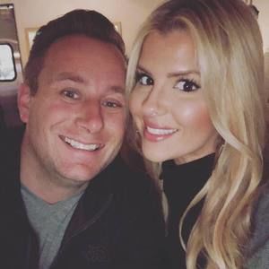 Meet your Posher, Toni